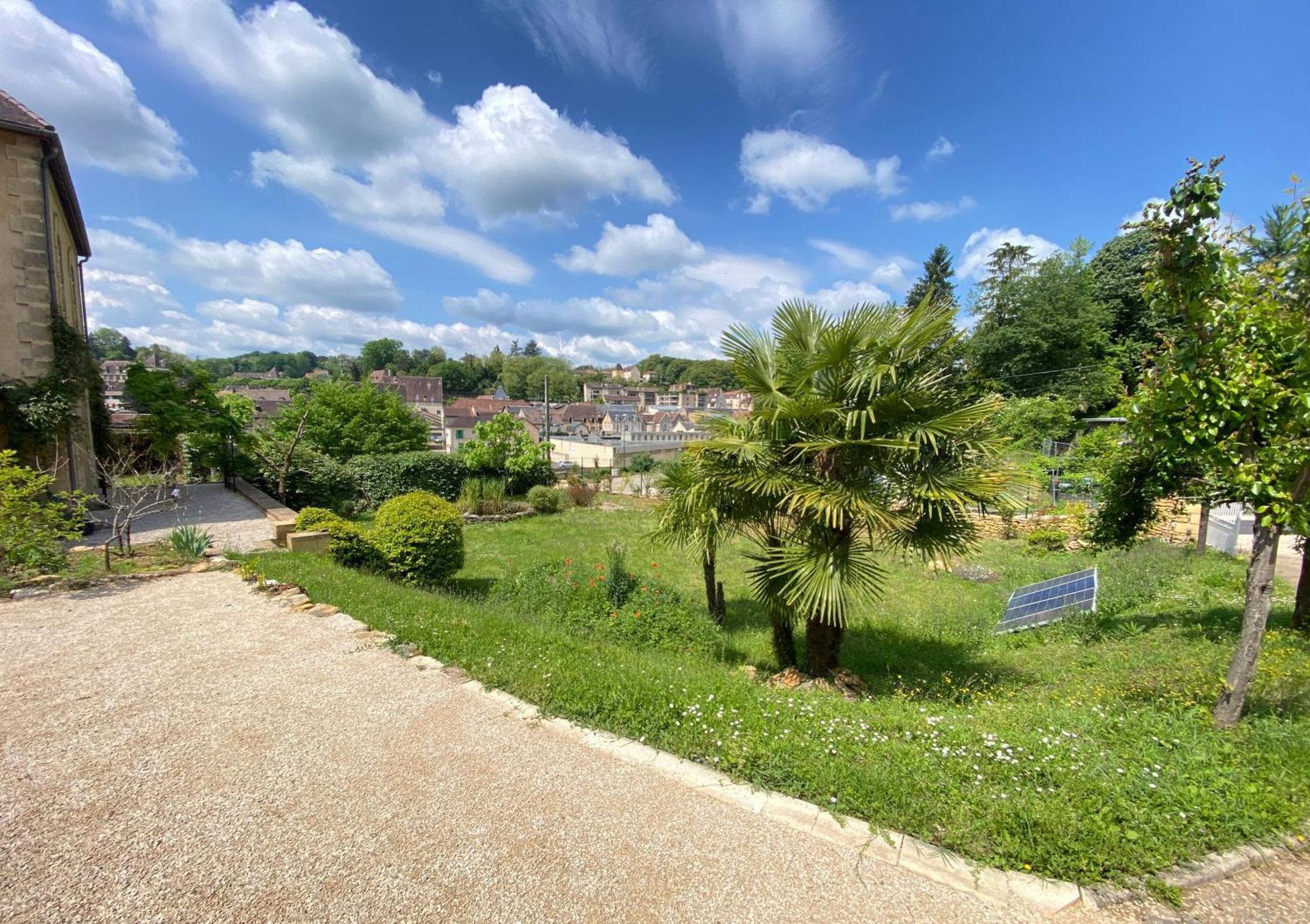Residence Les Trois Jardins Avec Wifi Et Parking Gratuit Sarlat-la-Caneda Bagian luar foto